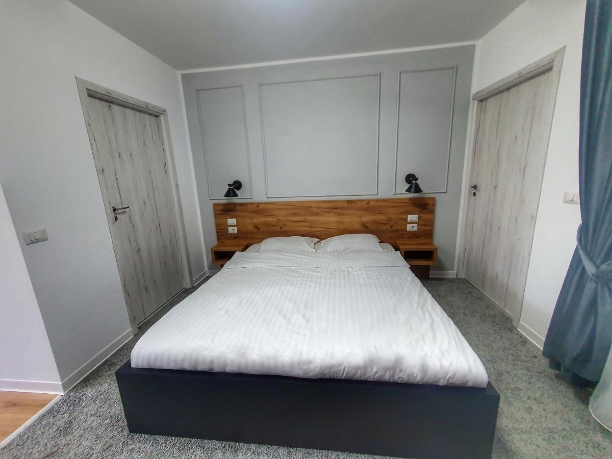 Vily Luxury Rooms Focşani Exteriér fotografie