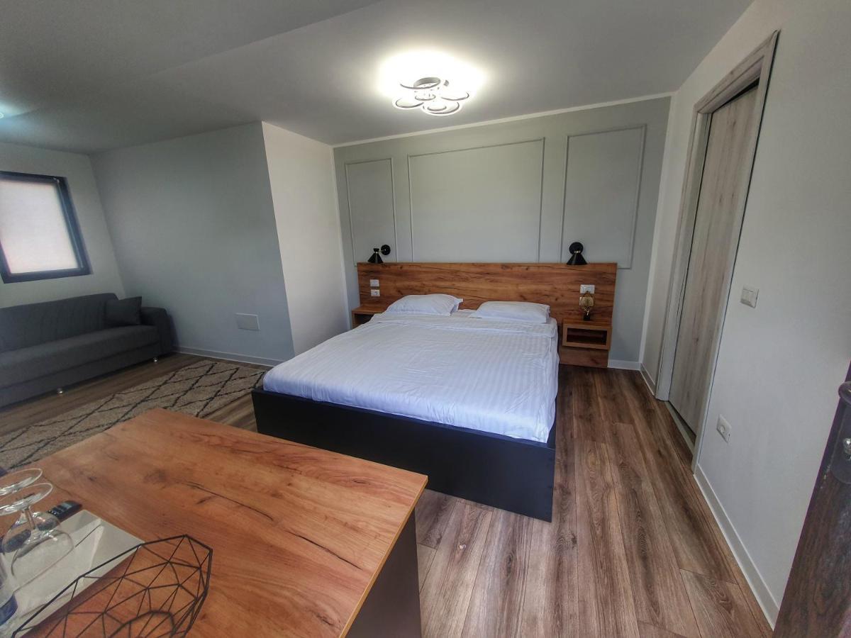 Vily Luxury Rooms Focşani Exteriér fotografie