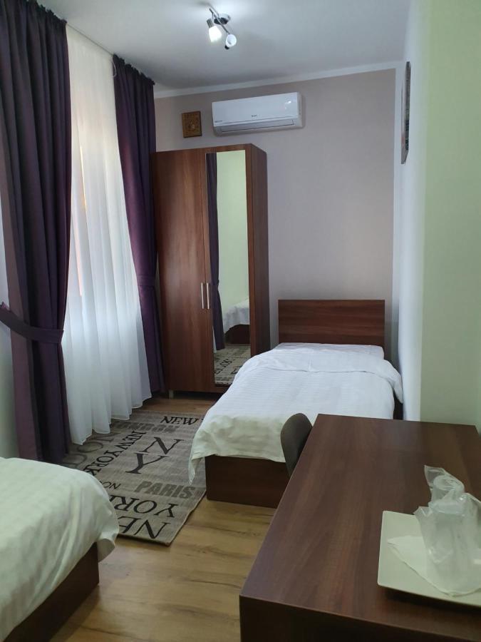 Vily Luxury Rooms Focşani Exteriér fotografie